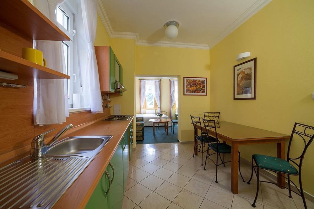 Festival Appartement Karlsbad Buitenkant foto